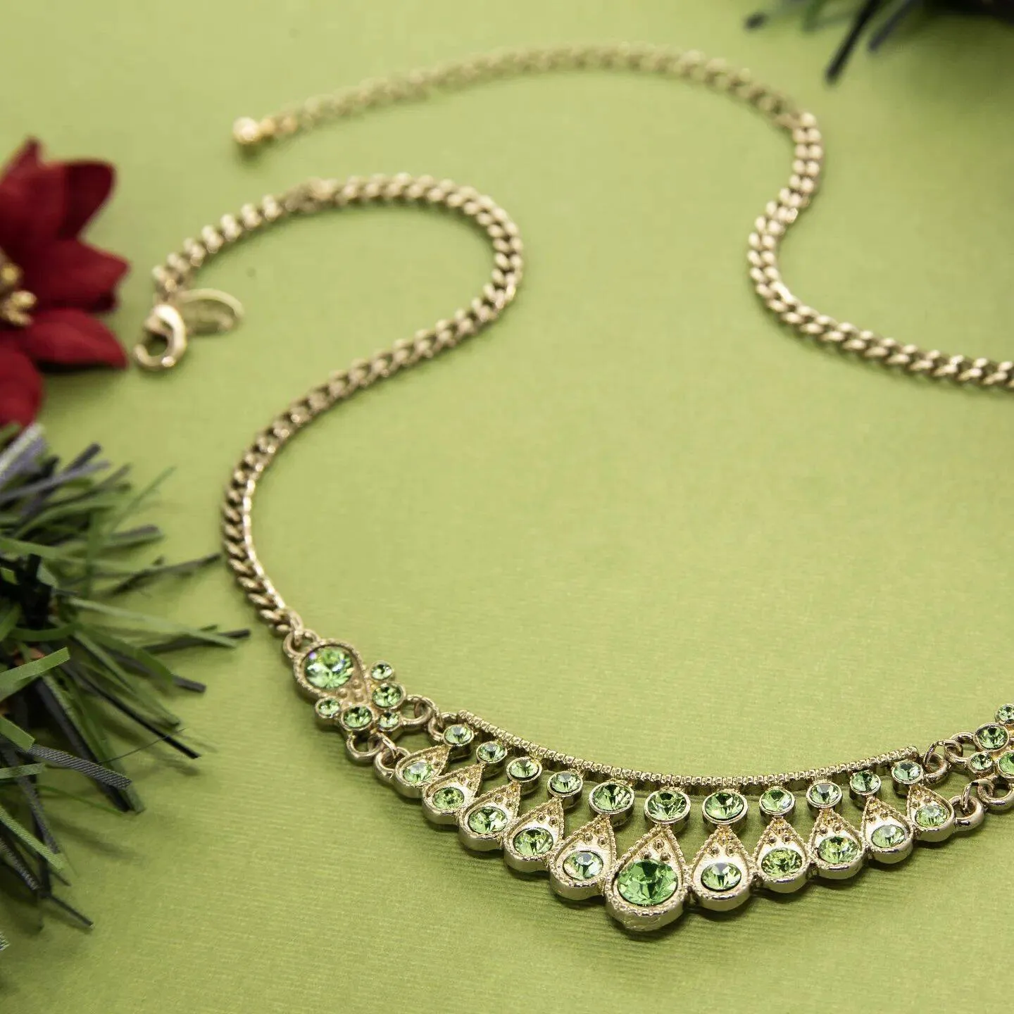 1928 Jewelry Peridot Green Color Crystal Bib Necklace 16"   3" Extender