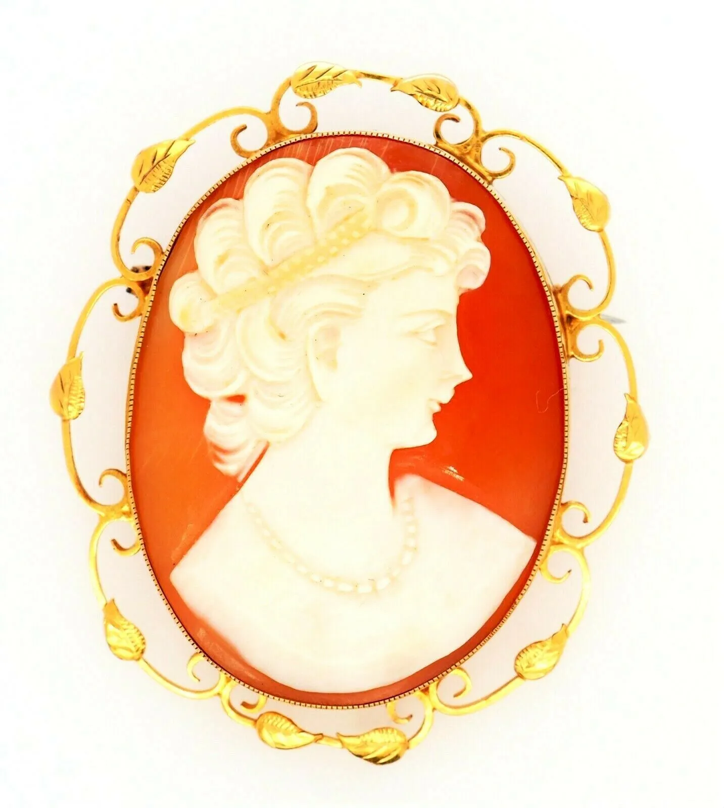 9ct Yellow Gold Shell Cameo Brooch with Scroll Wire & Leaf Surround