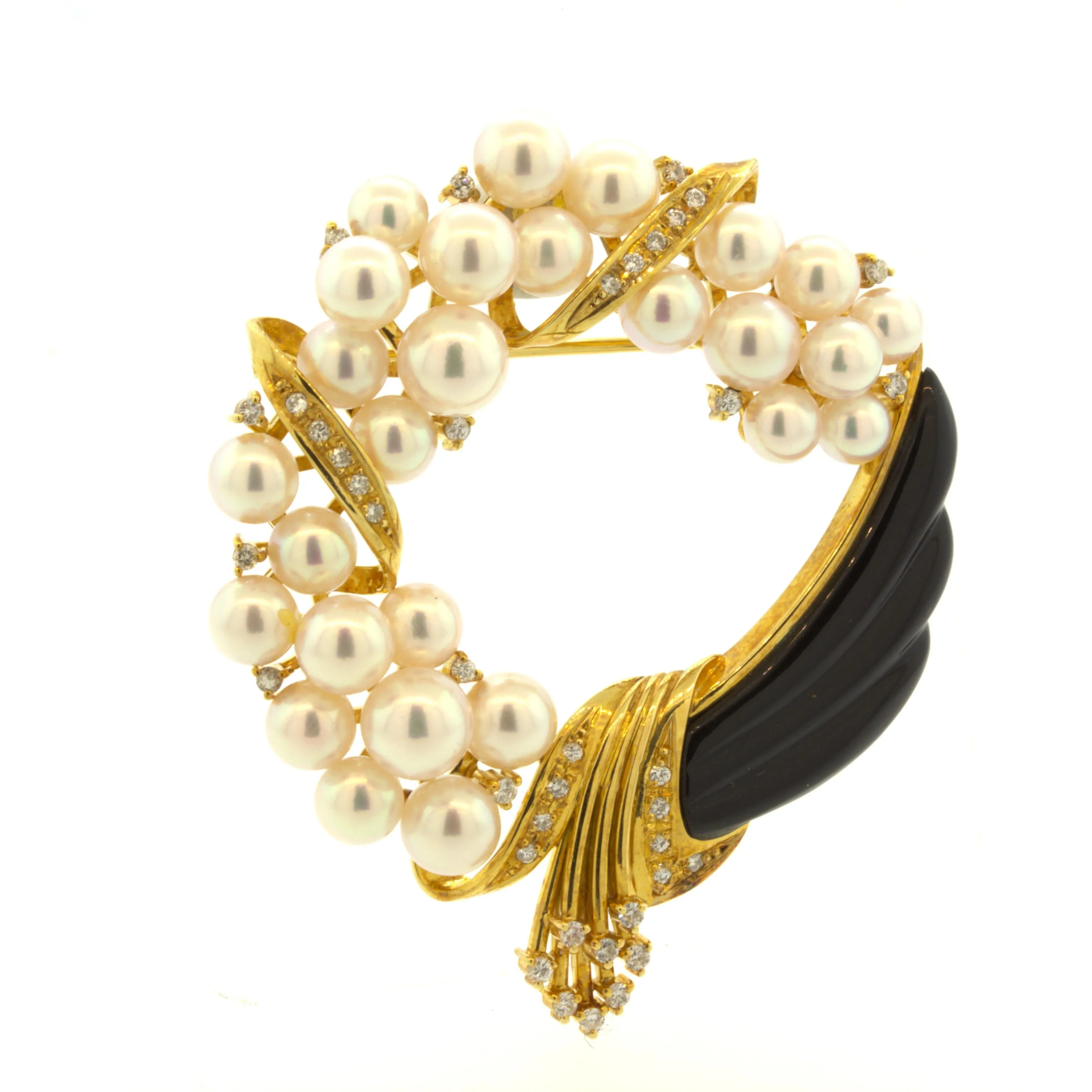 Akoya Pearl Diamond Onyx 18k Yellow Gold Wreath Brooch