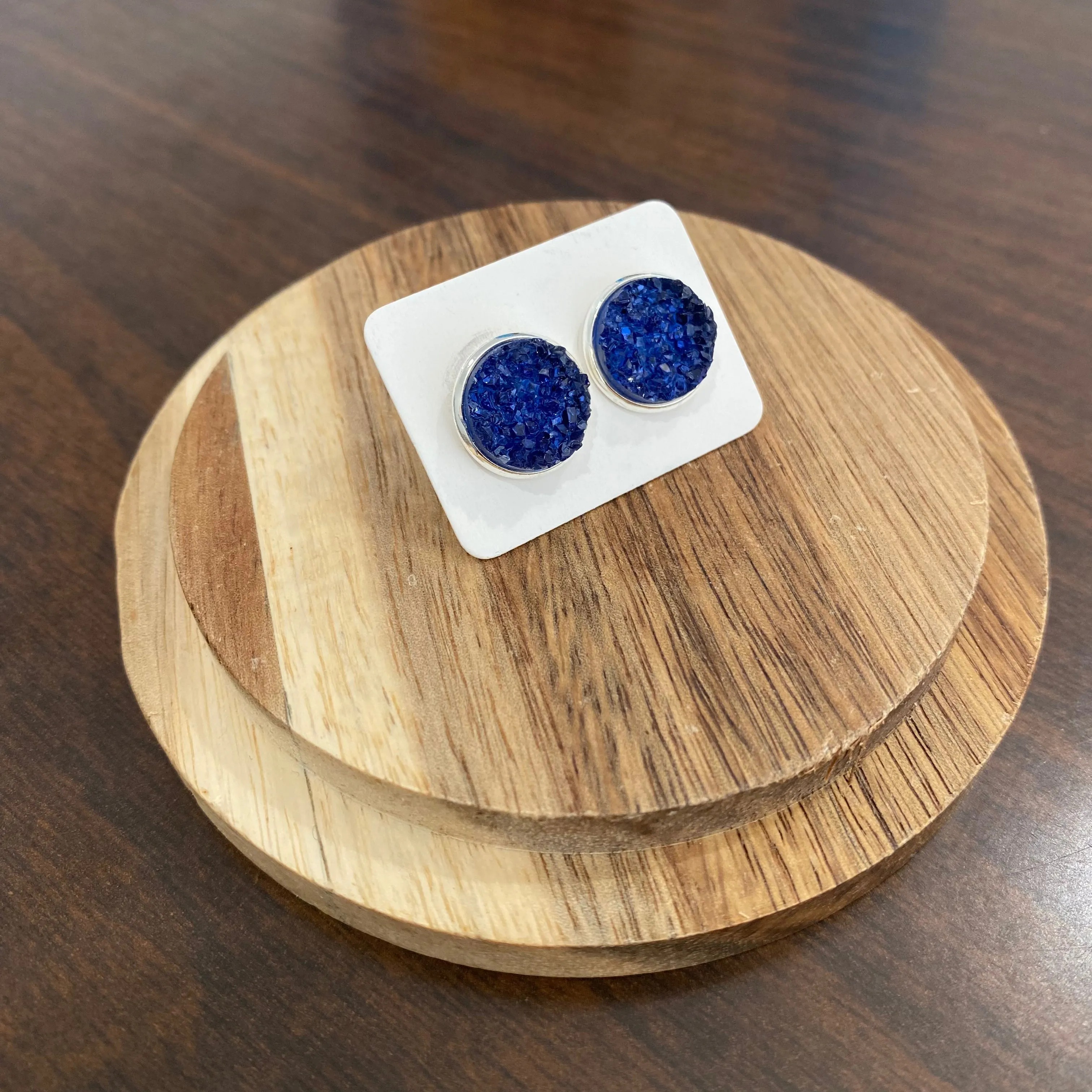 blue diamond studs (12mm)