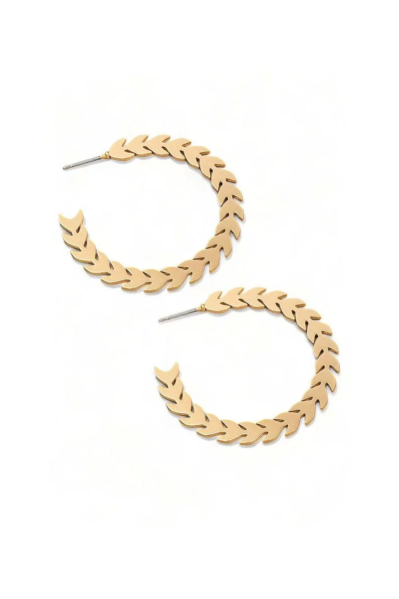 Classy Flat Leaf Pattern Hoop Earrings