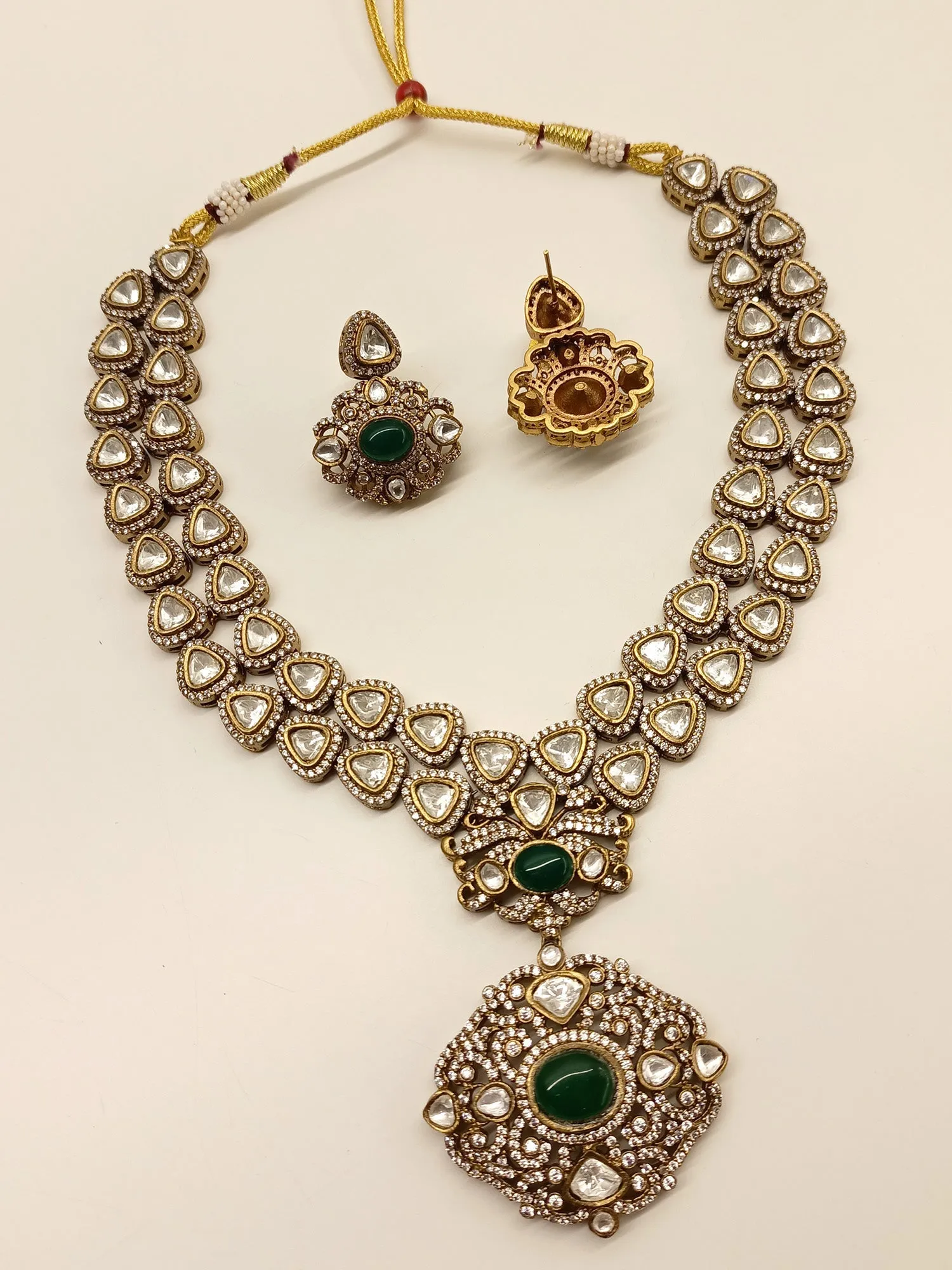 Ekantika Emerald Stone With Kundan Victorian Necklace Set