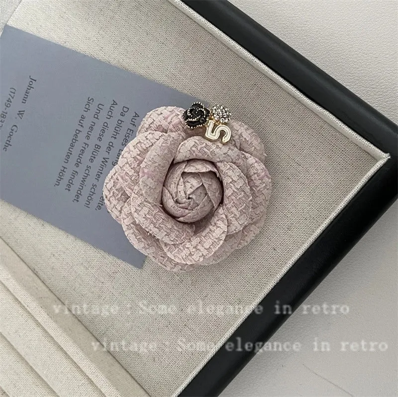 Elegant Pin Flower Imitation Pearl Plating Women's Brooches