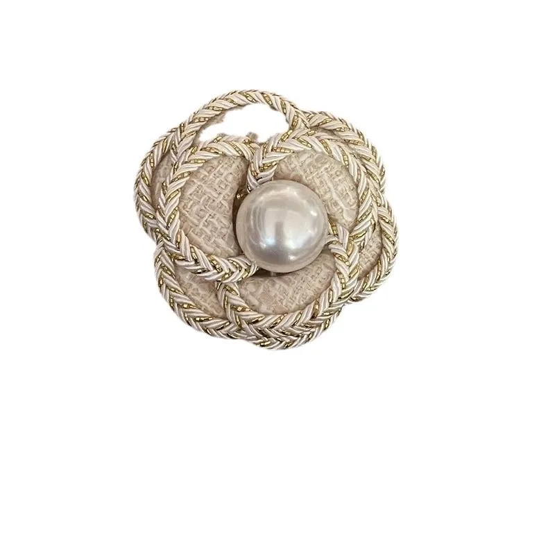 Elegant Pin Flower Imitation Pearl Plating Women's Brooches