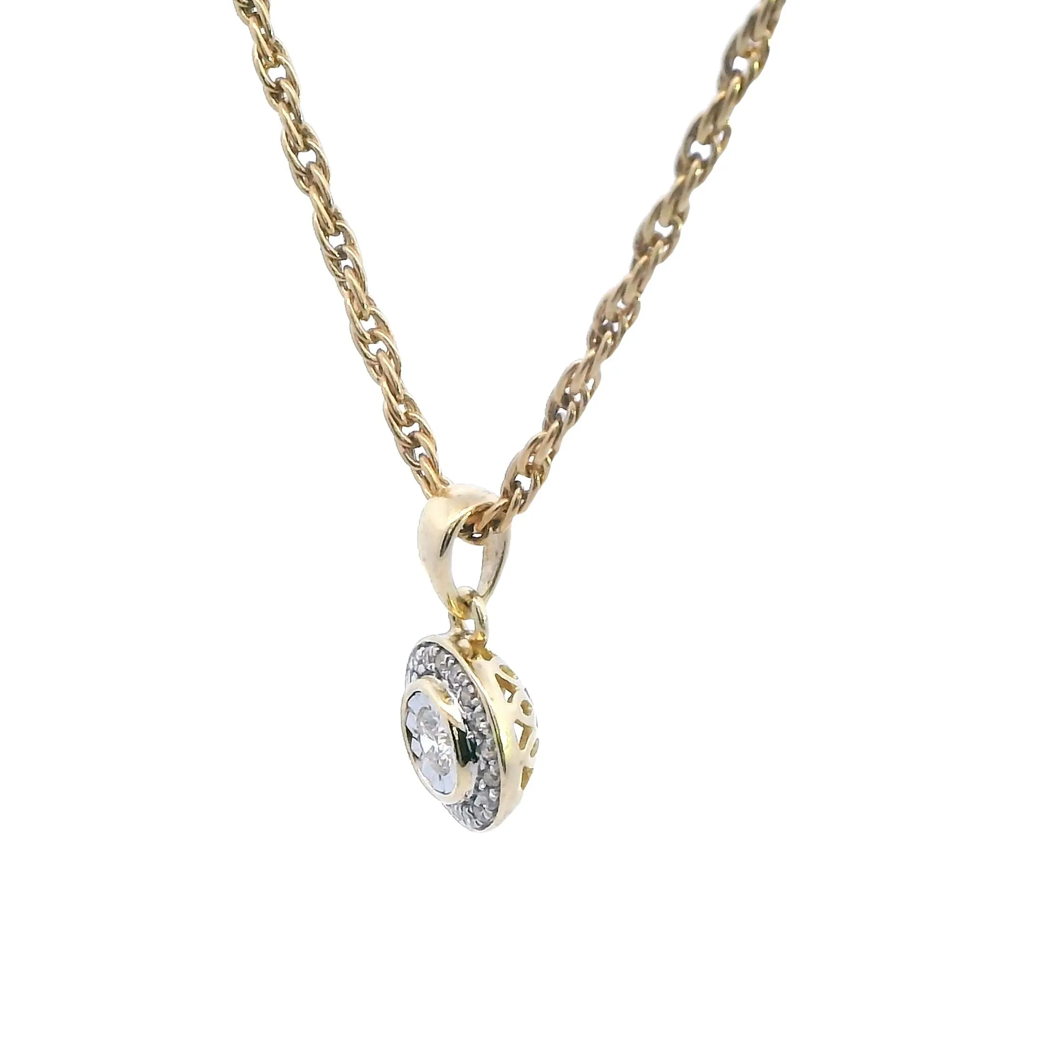 Exquisite Dual-Tone Gold Diamond Pendant - A Touch of Elegance