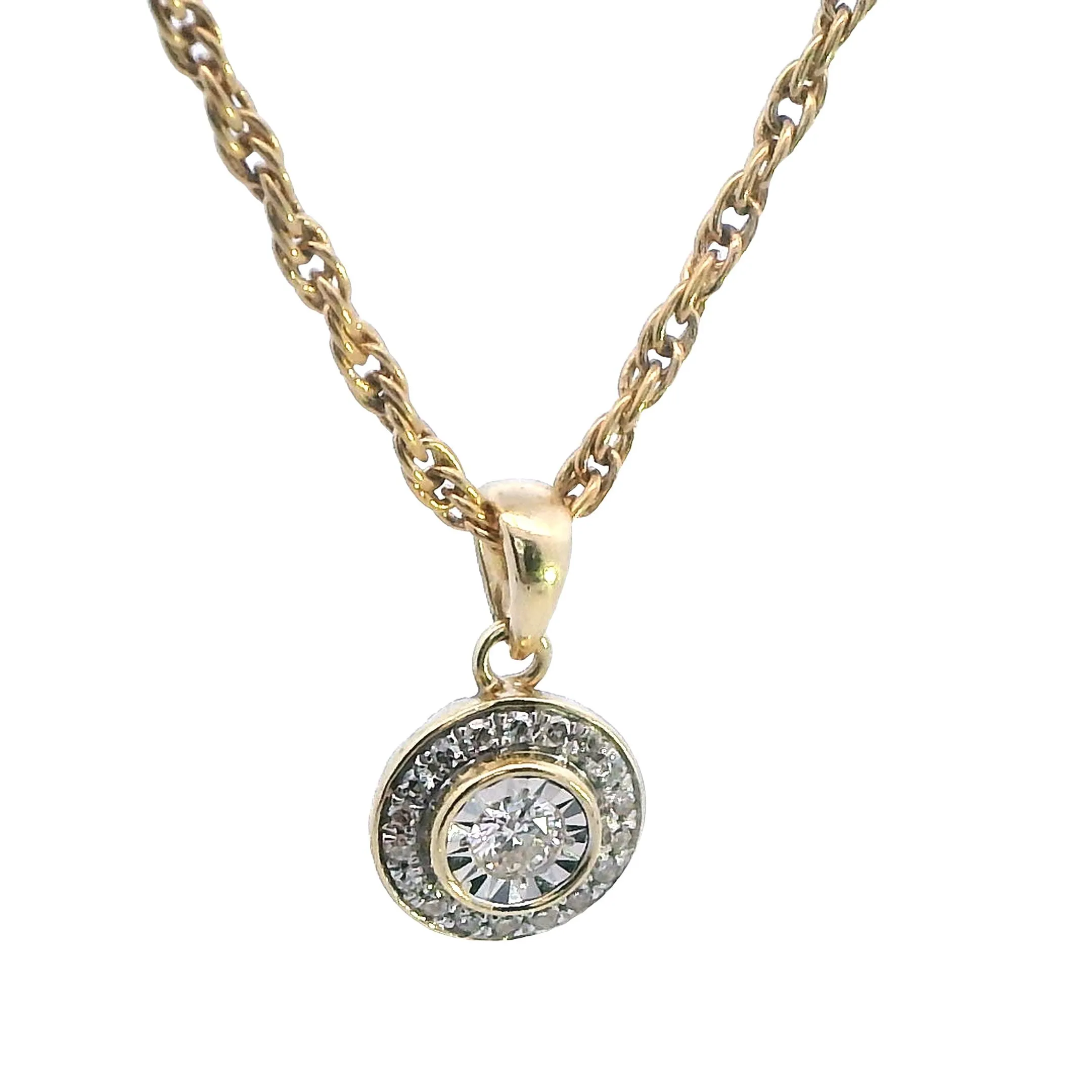 Exquisite Dual-Tone Gold Diamond Pendant - A Touch of Elegance