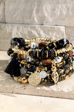 JEWELRY- BRACELETS- Kelly- Fascinating and full of details