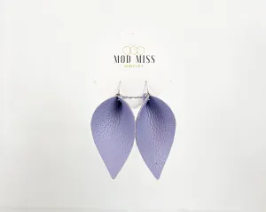 Leather Petal Earring "Lavender"