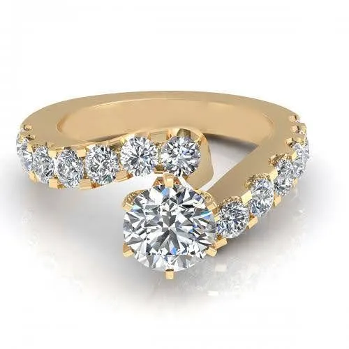 Luxurious 1.65CT Round Cut Diamond Engagement Ring in 18KT Yellow Gold