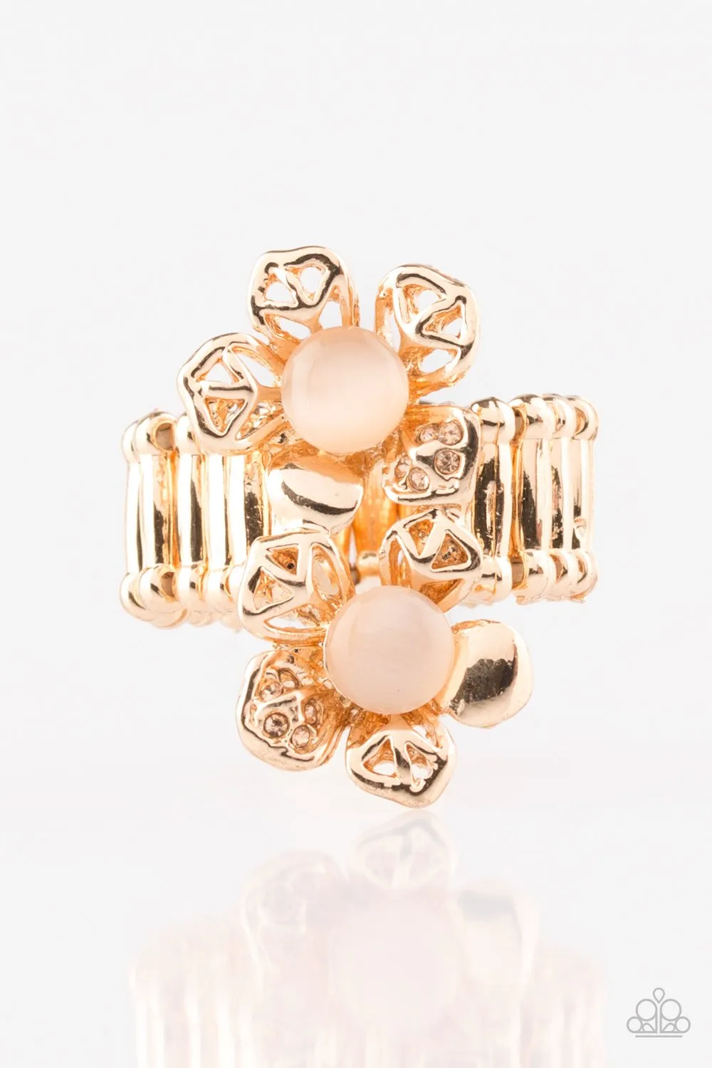 Paparazzi Ring ~ Magnolia Mansions - Gold