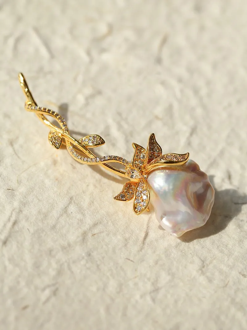 Rose Baroque Pearl Brooches