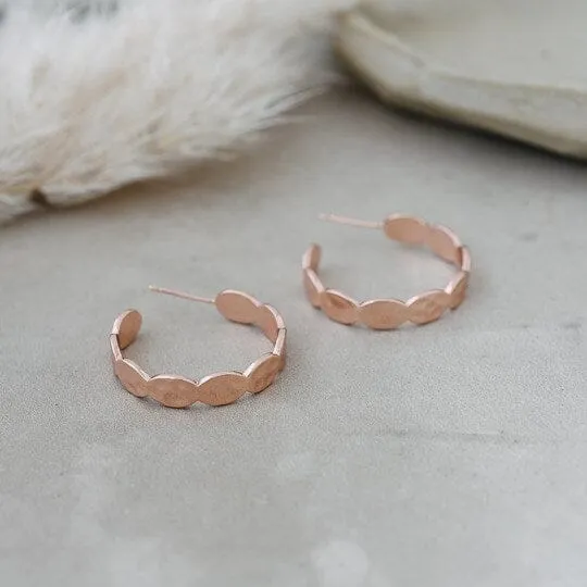 ROSE GOLD HOOP EARRING