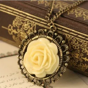 SUSENSTONE Woman Retro Pendant Chain Sweater Necklace