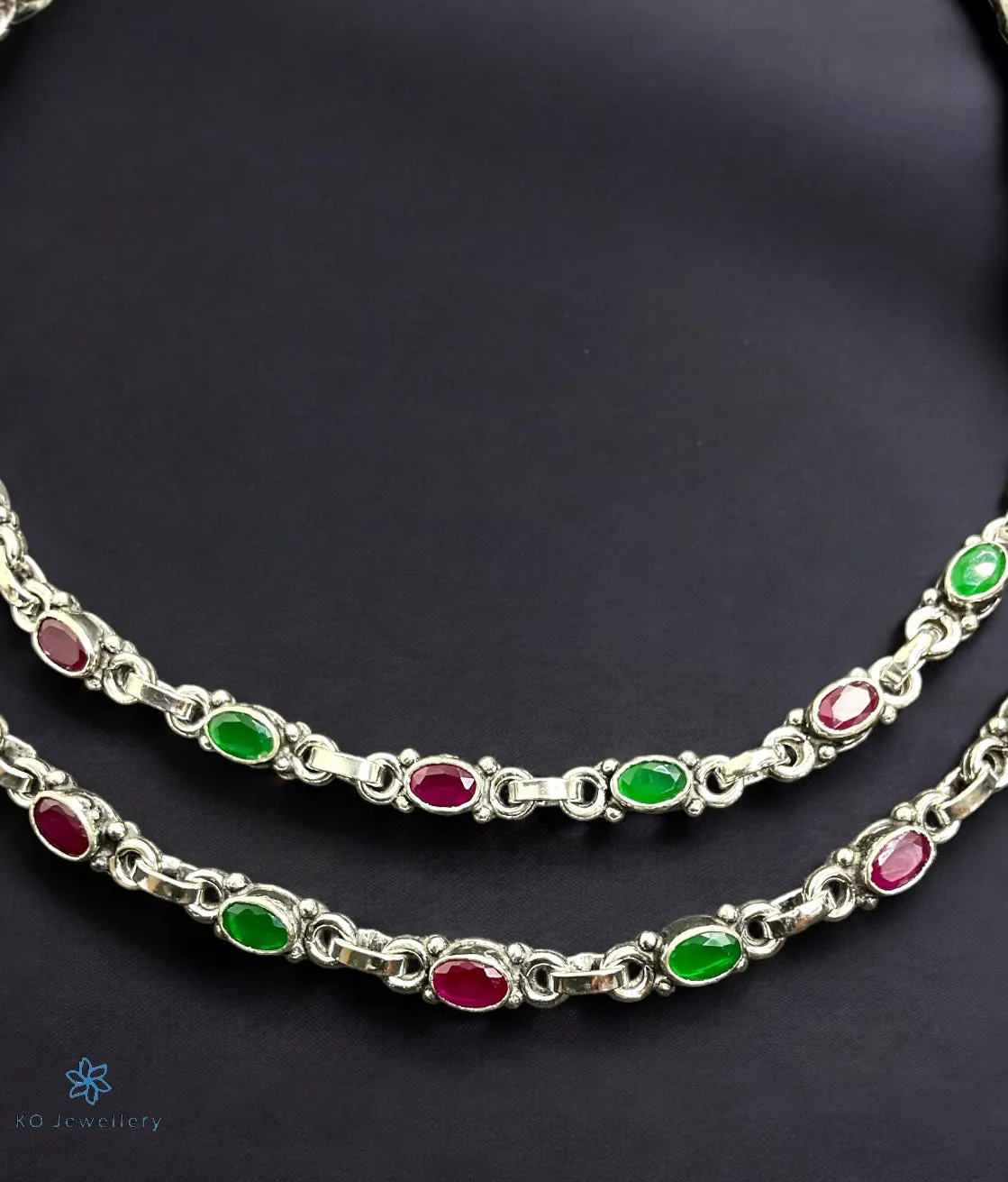 The Aakriti Silver Gemstone Anklets