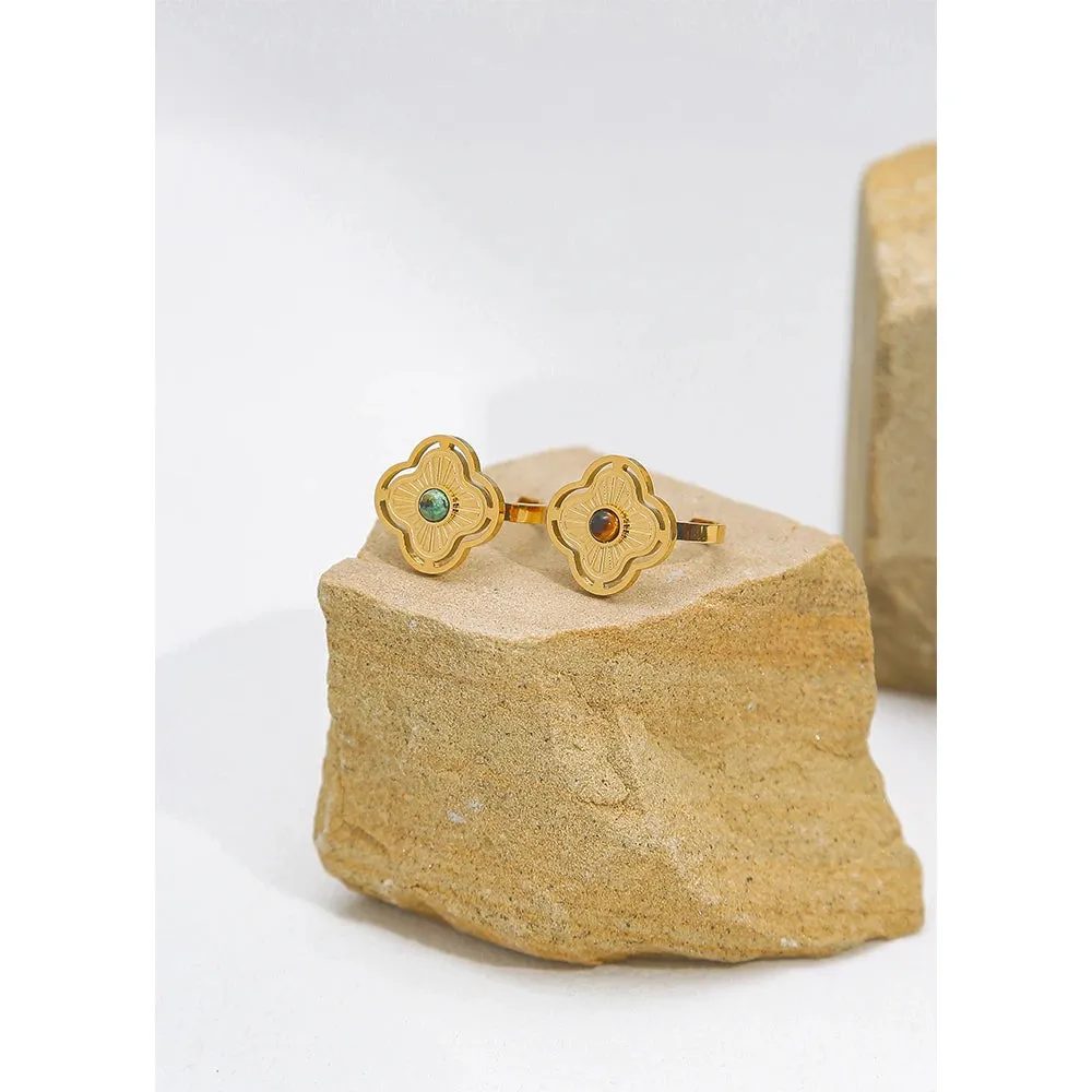 VAIGE Radiant Gold Clover Natural Stone Ring in Elegant Green and Rich Brown